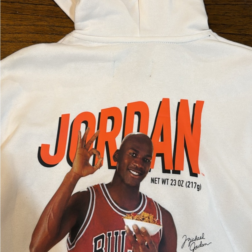 Medium NWT Micheal Jordan hoodie